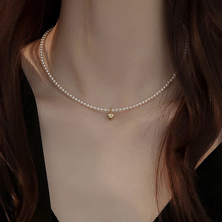 Women's Style Vintage Ni Pearl Light Luxury Necklaces