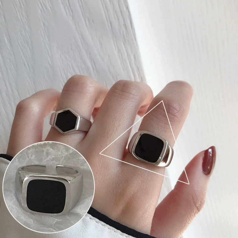 Women's Black Geometric Fashionable Elegant Roman Digital Rings