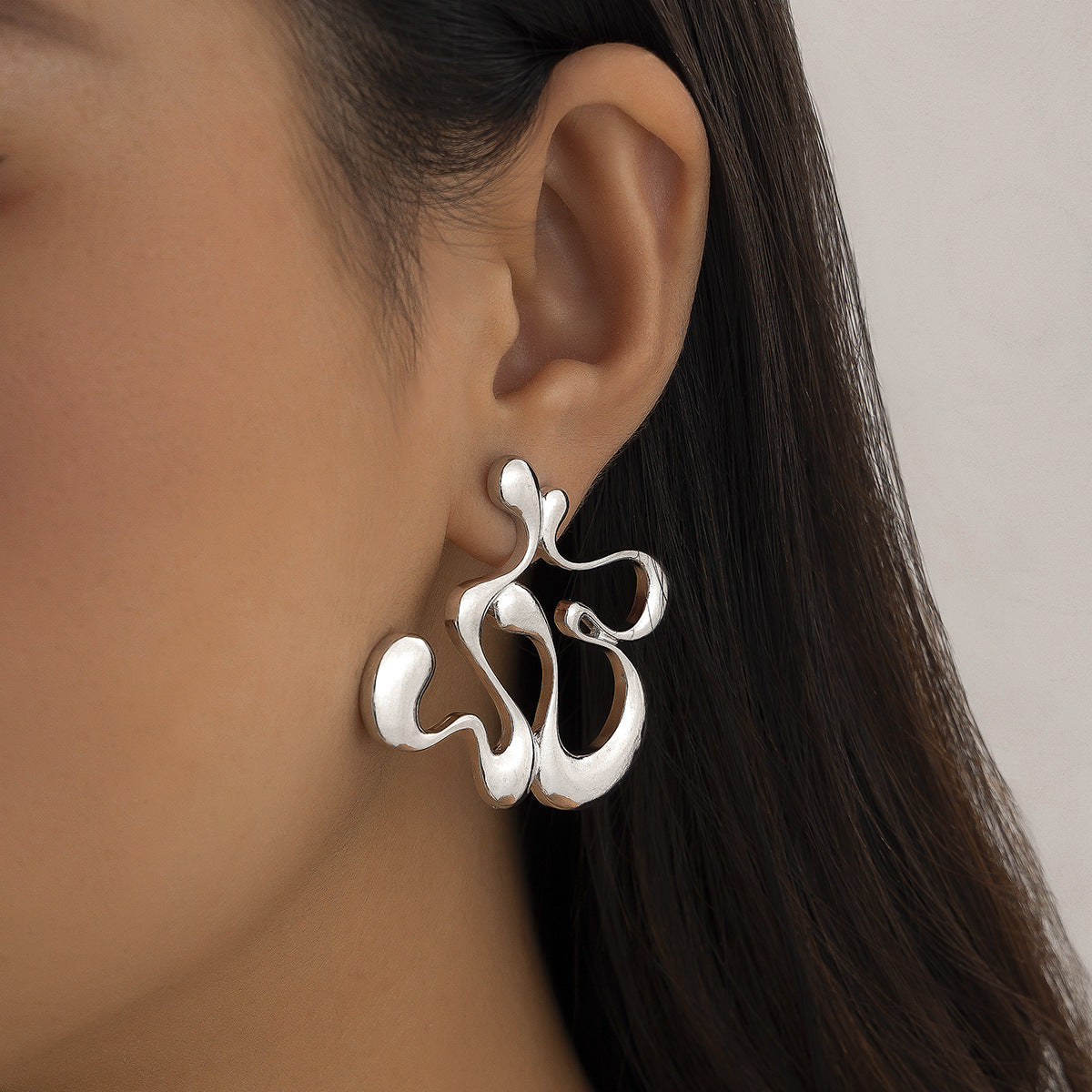 Ornament Irregular Twisted Geometric Alloy Simple Earrings