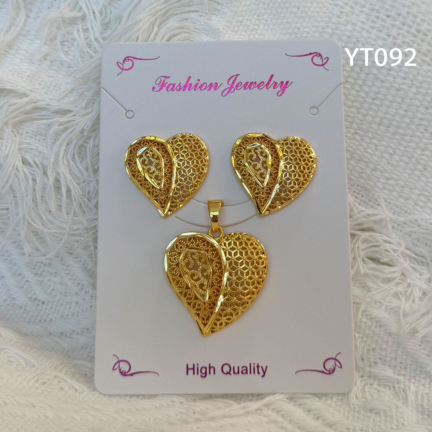 Niche Design Mild Luxury Retro Golden Versatile Jewelry Set