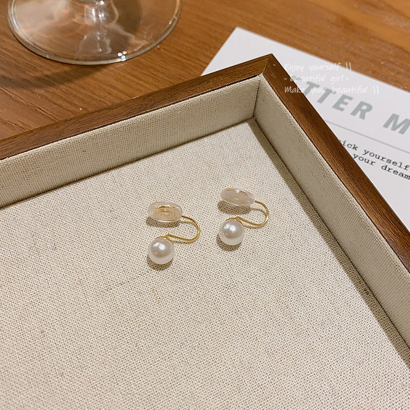 Women's Vintage Pearl Light Luxury Fashion High Sense Earrings