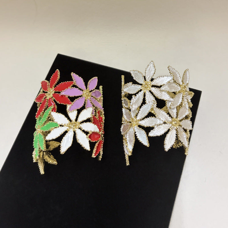 Dripping Hollow Leaves Stitching Affordable Luxury Fashion High Bracelet