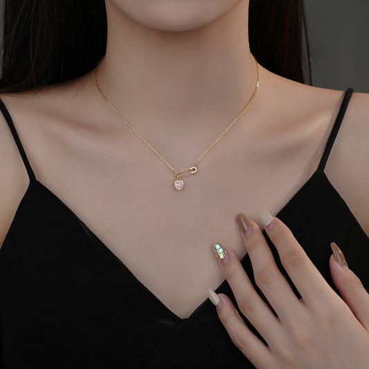 Design Exquisite High-grade Light Luxury Clavicle Necklaces