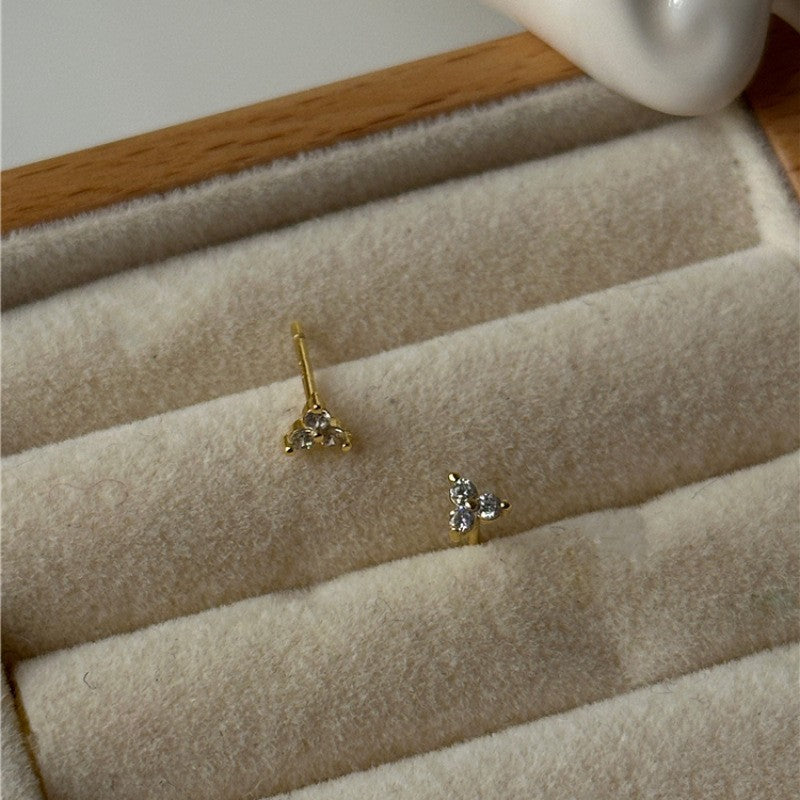 Sier Needle Niche Bow Female Elegant Earrings