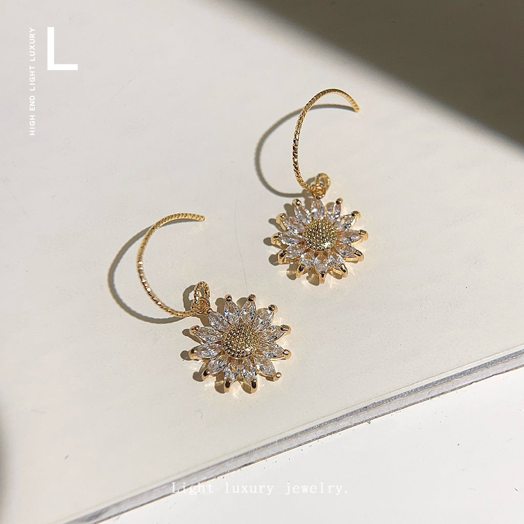 Micro Inlaid Zircon Sunflower Elegant Plated Simple Earrings