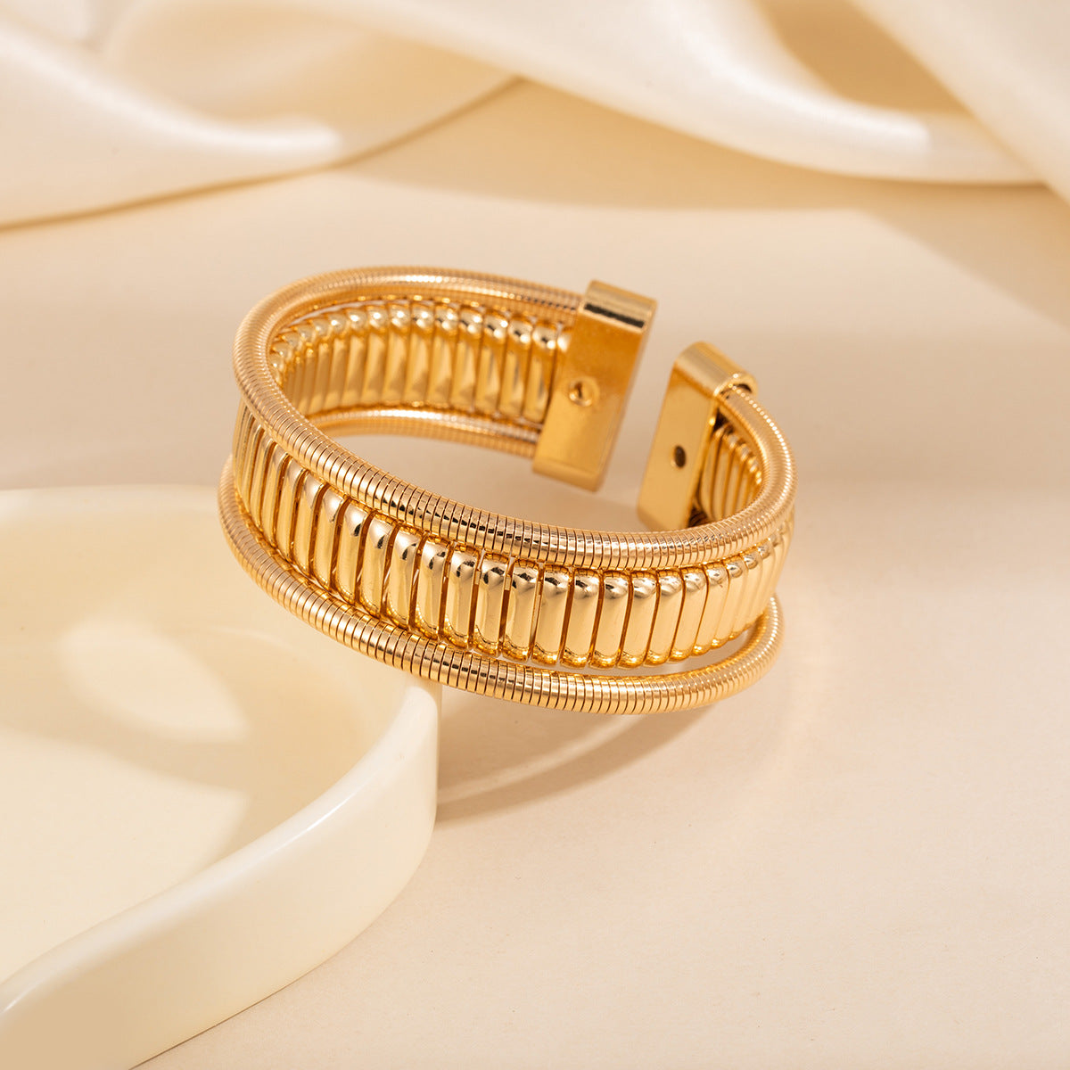 Women's Open-ended Exaggerated Personalized Winding Vertical Stripes Elastic Refreshing Bracelets