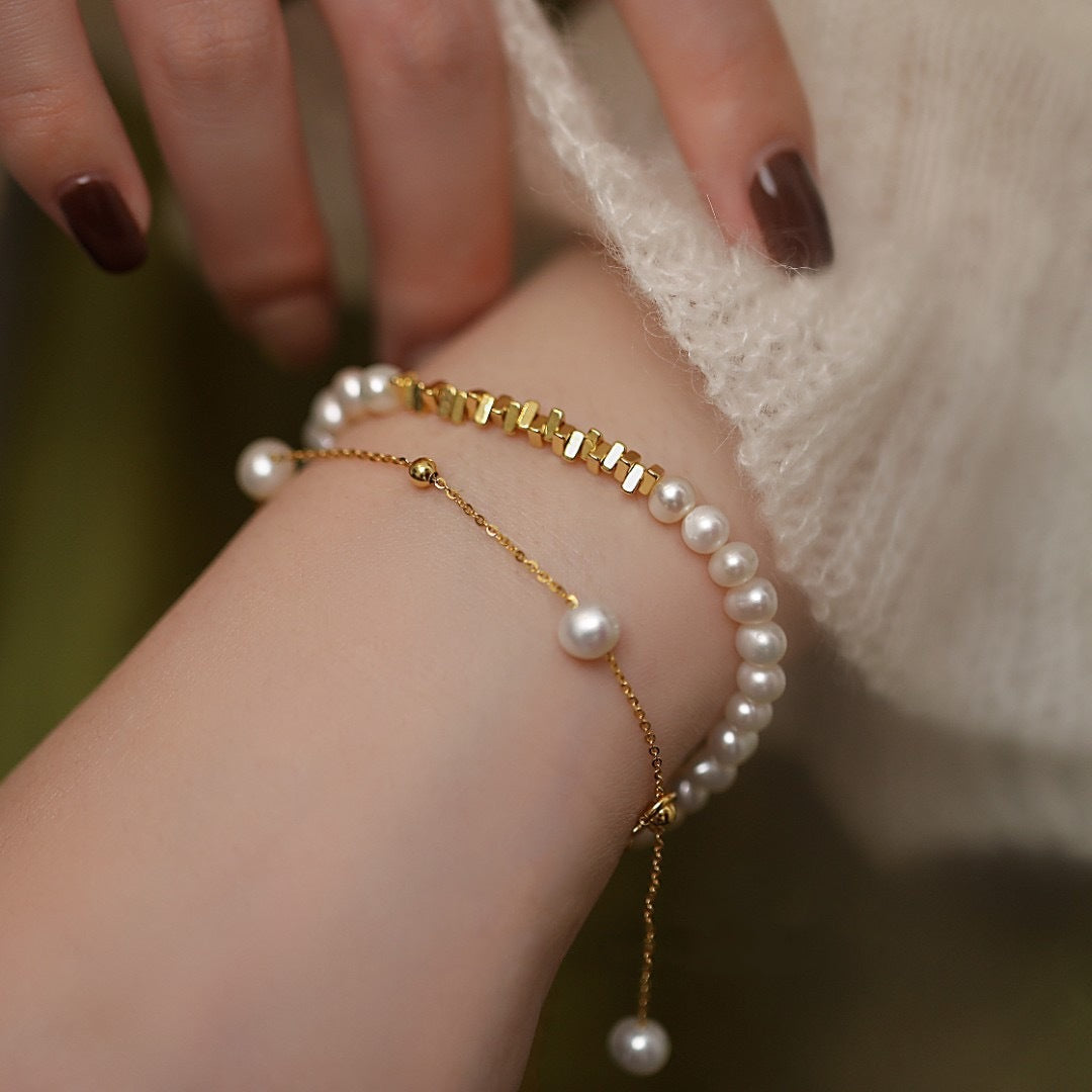 Women's With Broken Sier Light Luxury Temperament Petty Gold Square Design Bracelet