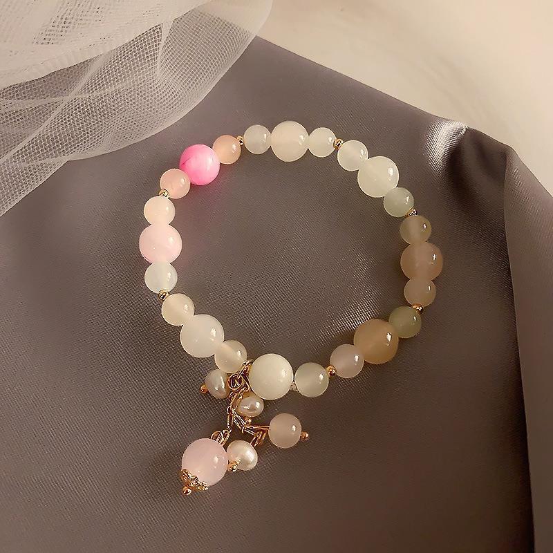 Women's Geometric Round Crystal Fashion Retro Fresh Bracelets