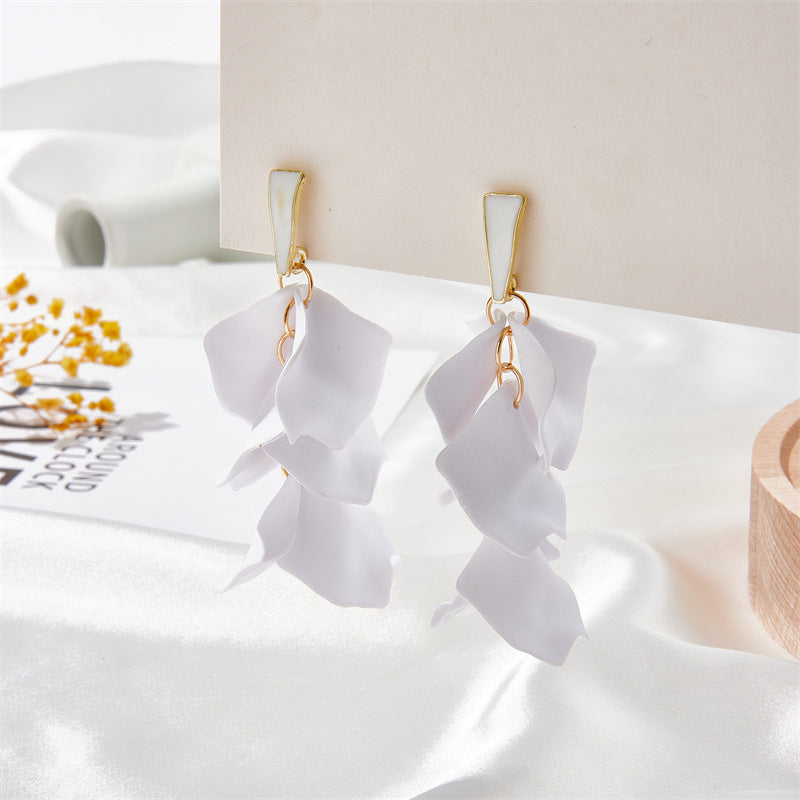Women's Spring Plaid Petal Leaf Tassel Long Rings