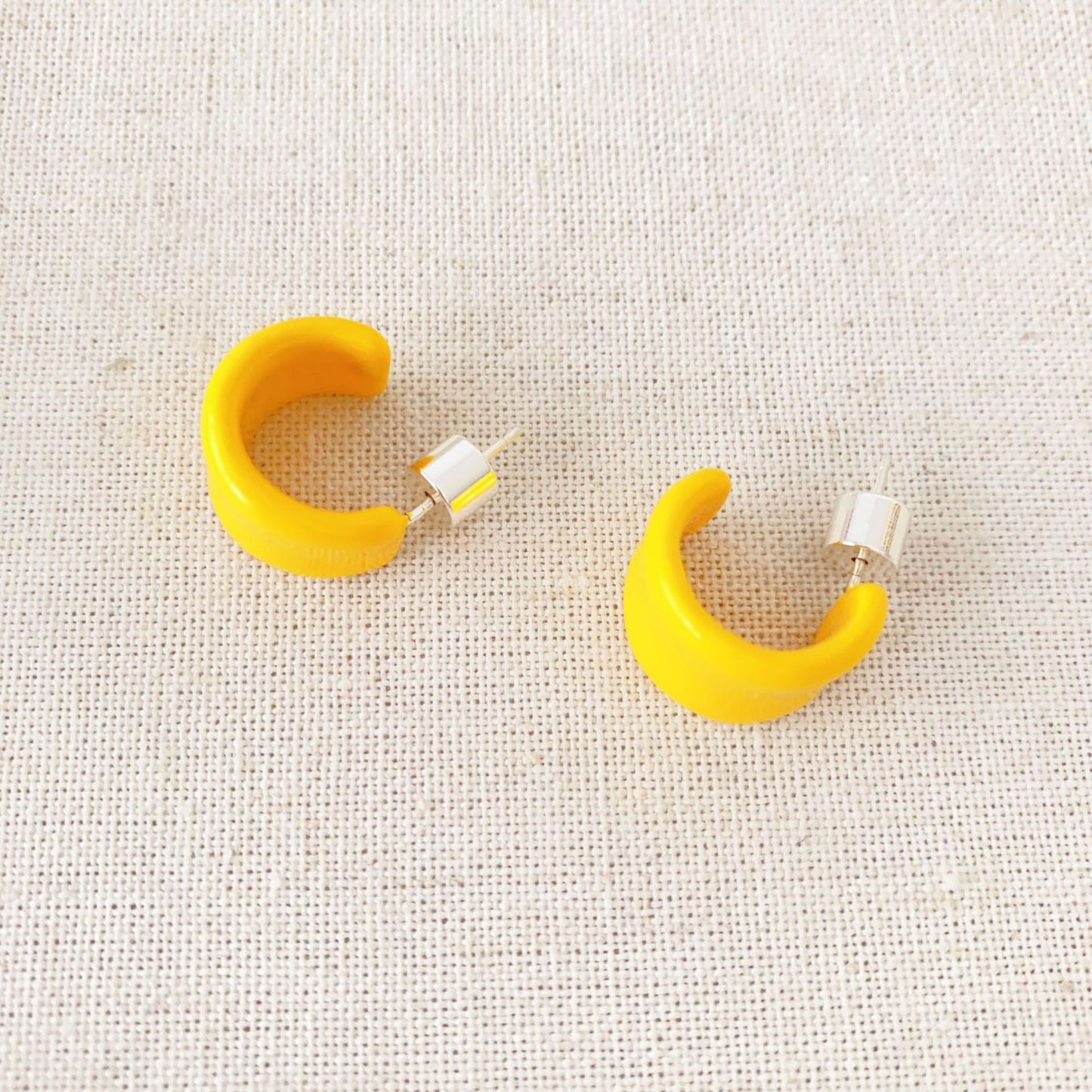 Women's Sier Summer Simple Niche Candy Color Earrings