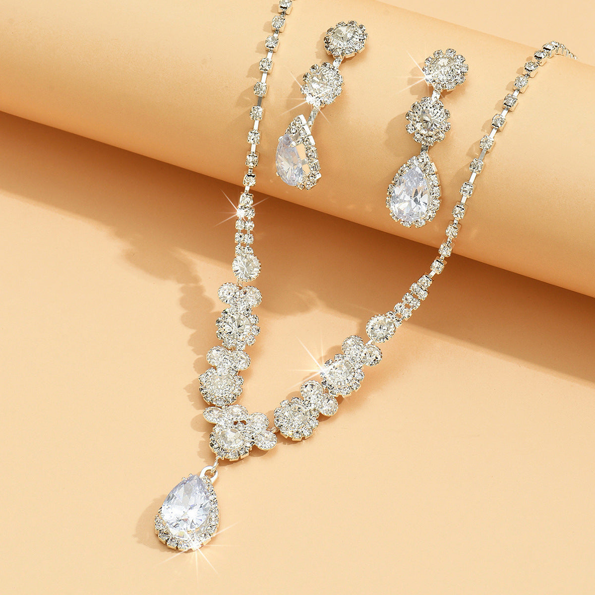 Zircon Rhinestone Bridal Wedding Dress Three-piece Earrings