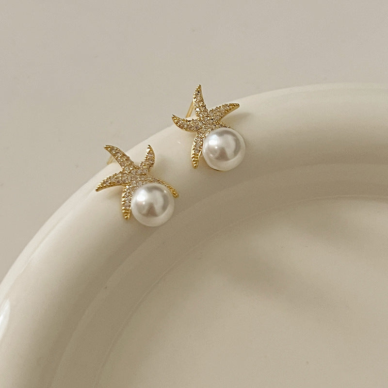 Women's Needle High-grade Pearl Retro Minority Design Earrings