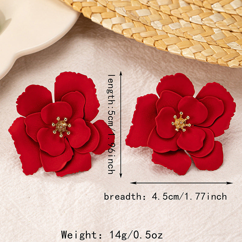 Of Fashionable High-grade Flower Personalized Temperamental Earrings