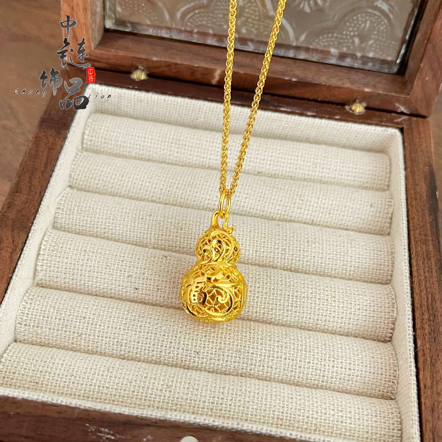 Color Preservation Ancient Style Alluvial Gold Flowers Fu Pendants