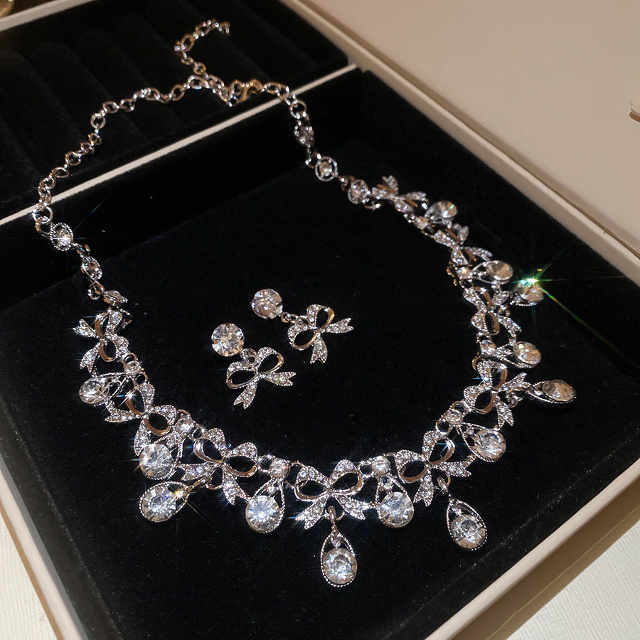 Drop Light Luxury Minority Clavicle Chain Palace Style Earrings