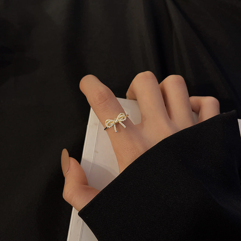 Light Luxury Bow Female Niche Design Cold Rings