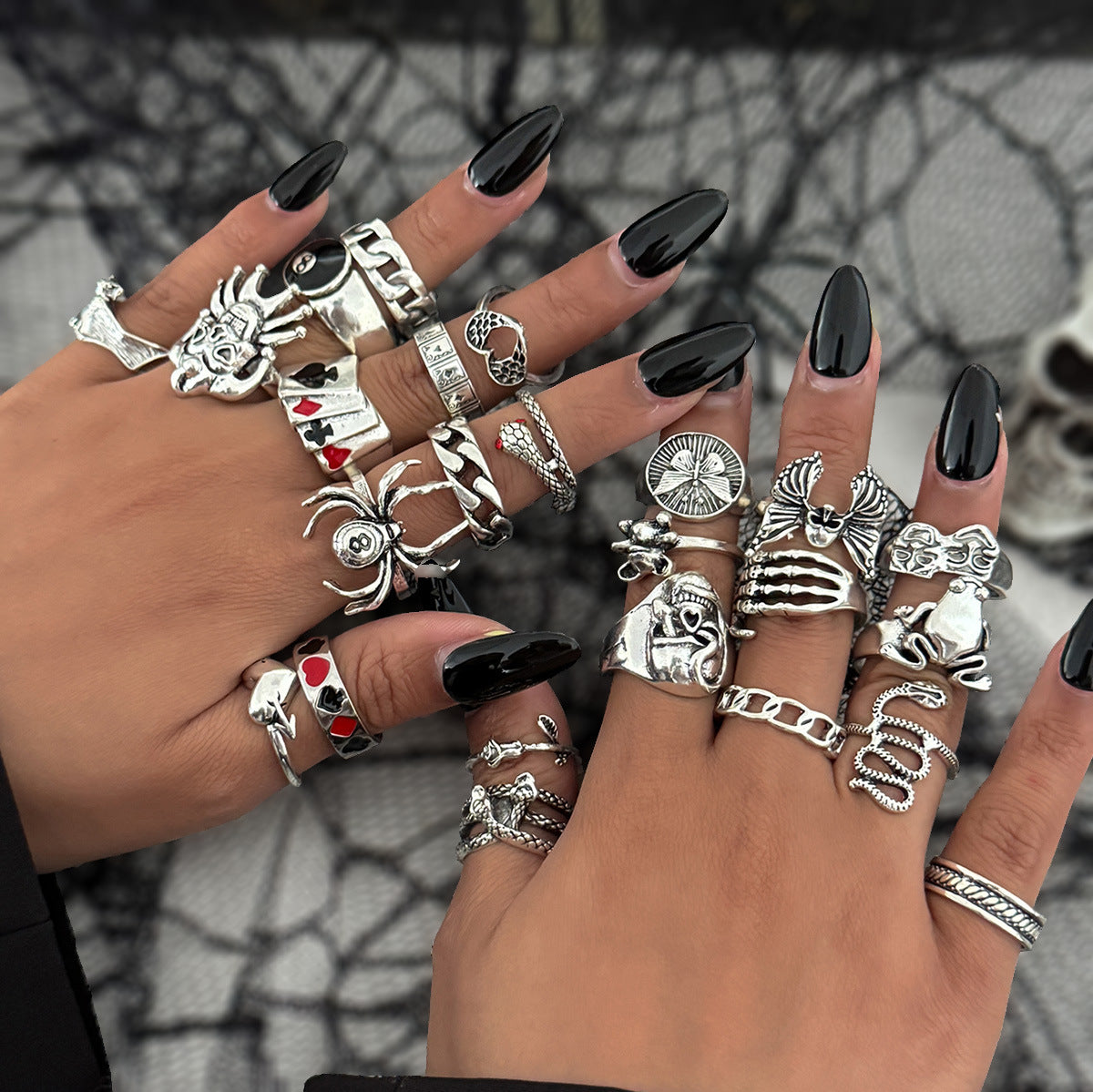Sweet Cool Dark Ghost Snake Suit Niche Halloween Ring