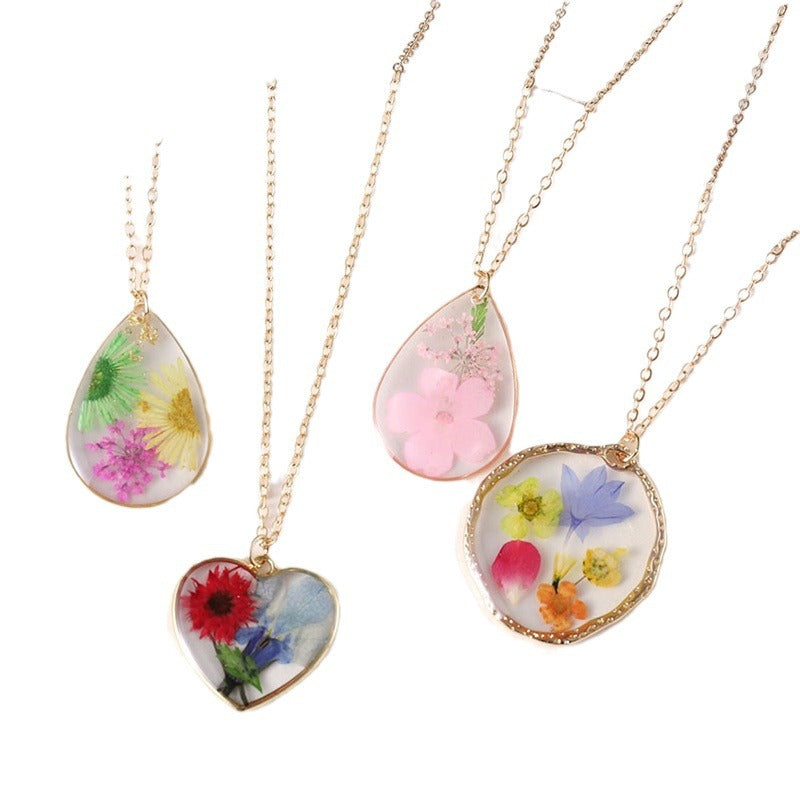 Retro Resin Dried Flower Mori Style Necklaces