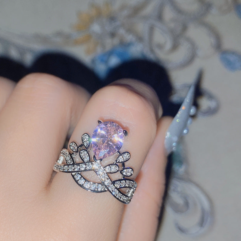 Water Drop Personality Yellow Diamond Crown Female Fashion Light Rings