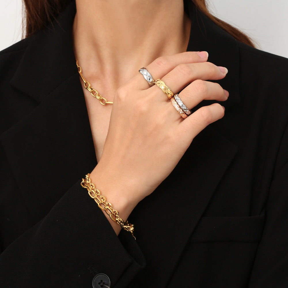 Hot Diamond Titanium Steel Plaid With Rings