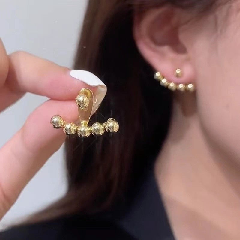 Women's Fashionable Design Elegant Generous High-grade Light Earrings