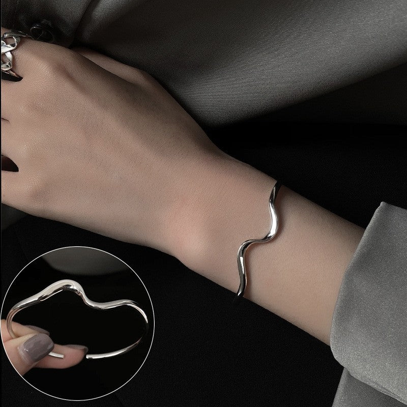 Women's & Men's Korean Style Vintage Vine Five-pointed Star Cross Bracelet