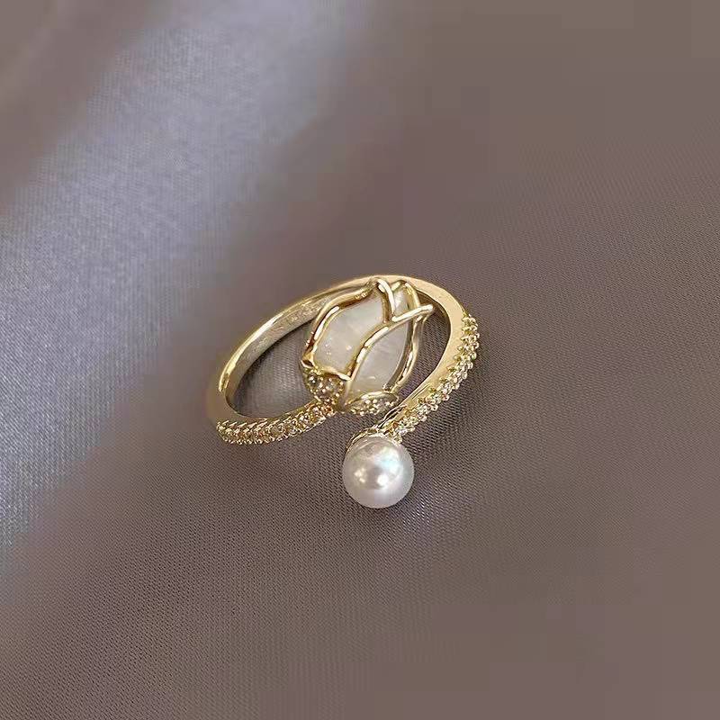 Tulip Pearl Female Sweet Cool Light Rings