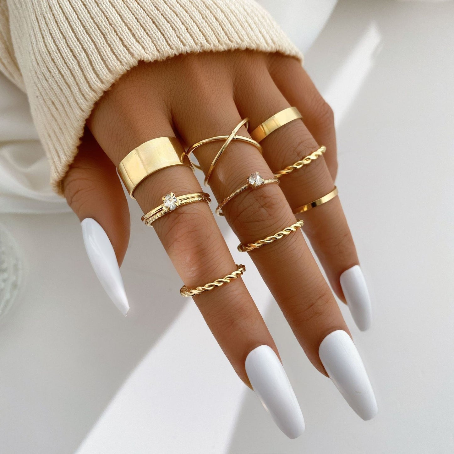 Pearl Female Niche Senior Knuckle Suit Rings