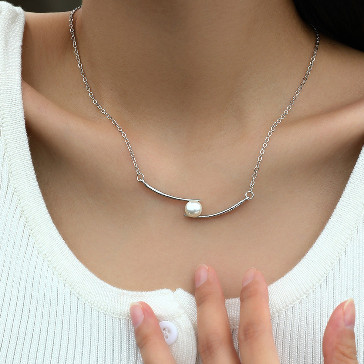 Popular Simple Graceful Design Diamond Five-pointed Star Short Necklaces