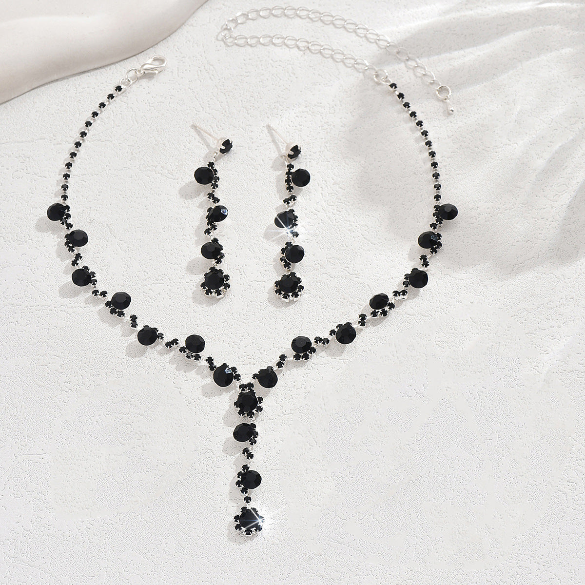 Crystal Rhinestone Ear Three-piece Wedding Decoration Jewelry Set