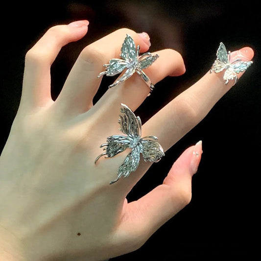 Women's Liquefied Butterfly Opening Niche Design Pleated Cold Wind Dark Rings