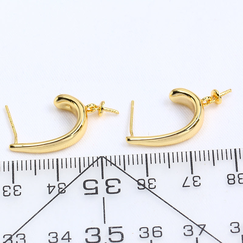 Women's Simple Glossy Pearl Gilded Eardrop Frame Earrings