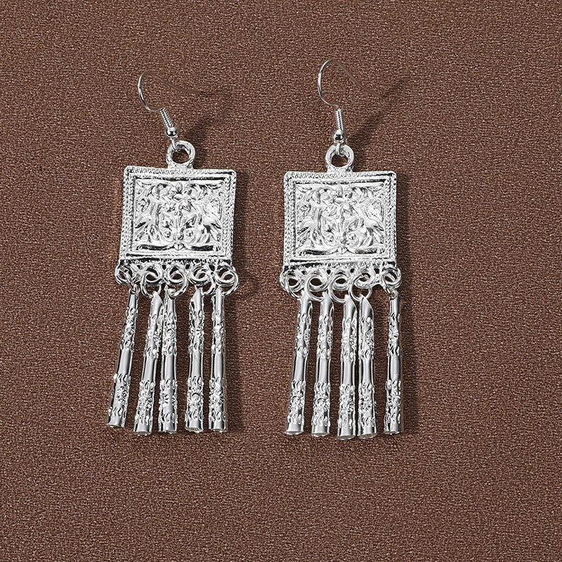 Sier Family Minority Ethnic Style Tourist Attractions Earrings