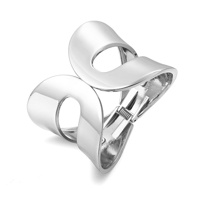 Large Glossy Hollow Zinc Alloy Female Personality Bracelets