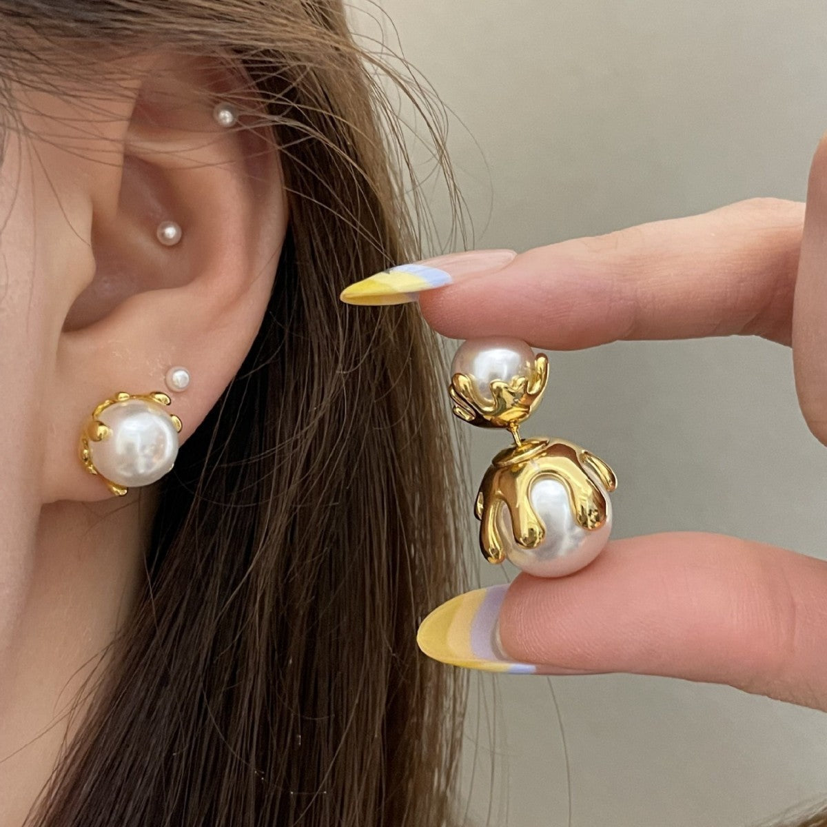 Cold Style Elegance Retro Pearl Exaggerated Stud Earrings