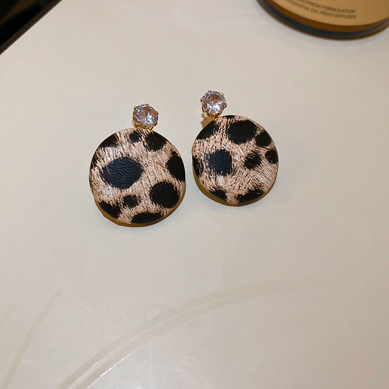 Women's Needle Leopard Print Style Retro Elegant Ear Earrings