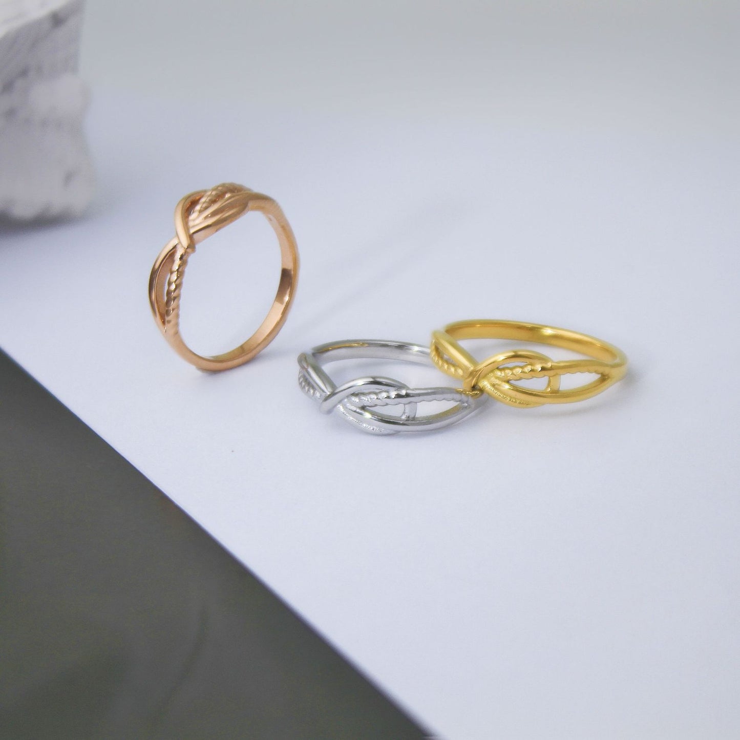 Women's Stainless Steel Line Geometric Titanium Personality High Rings