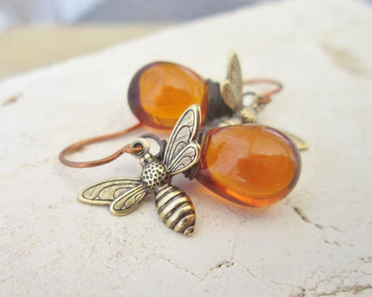 Retro Bee Water Drop Popular Amber High-key Earrings