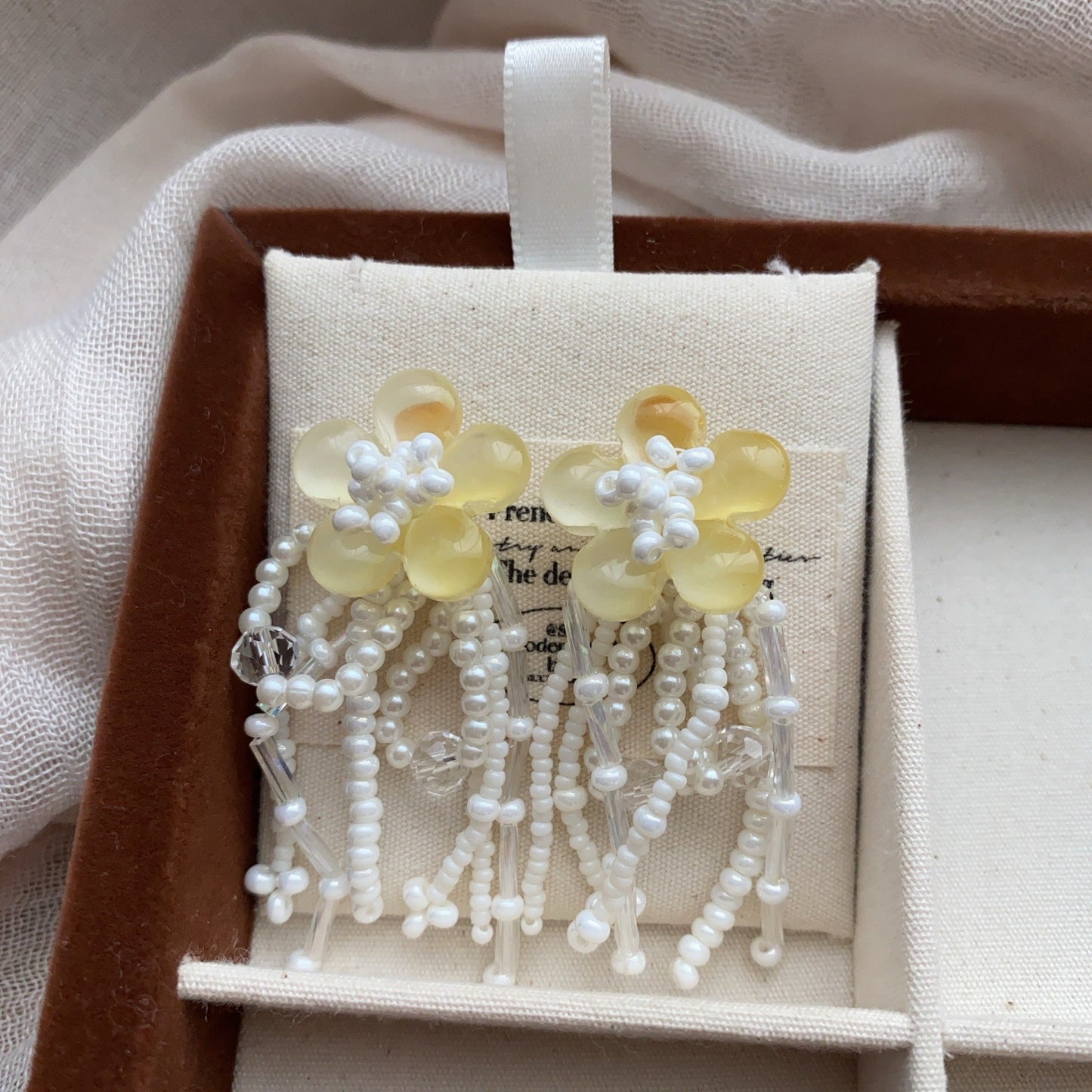 Flower Simple Elegance Retro Elegant Natural Soft Earrings