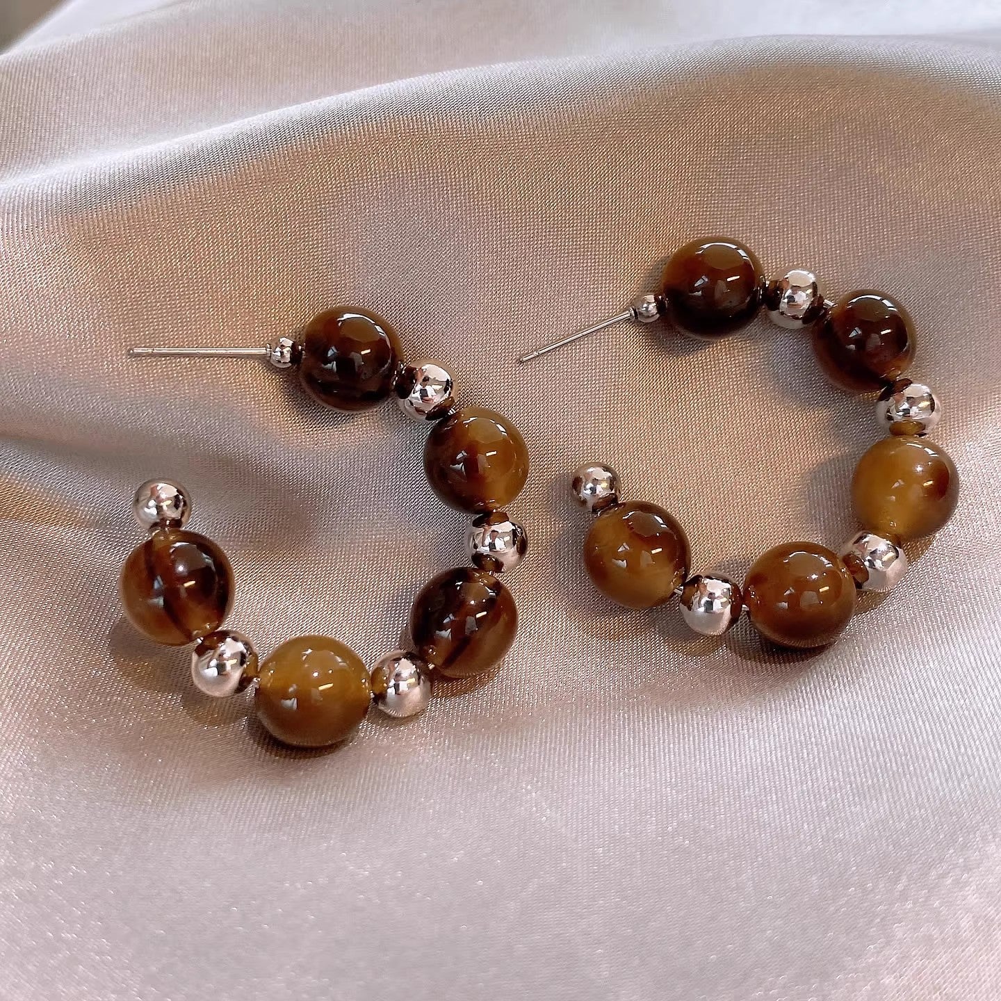 Women's Sier Needle Light Luxury French Retro Geometric Pearl Heart Earrings