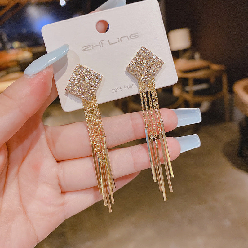 Long Fringe Temperament Fashionable Classy Personalized Earrings