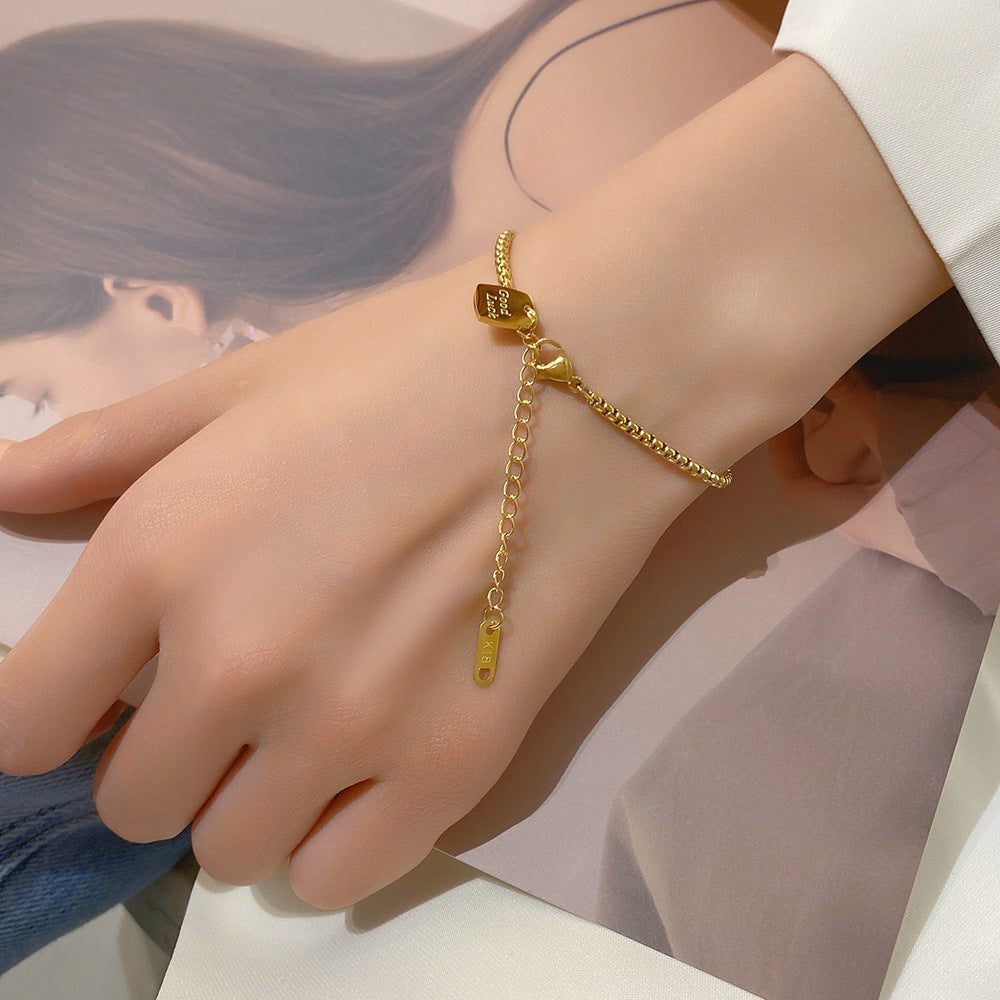 Entry Lux Style Heart Clavicle Chain Bracelets