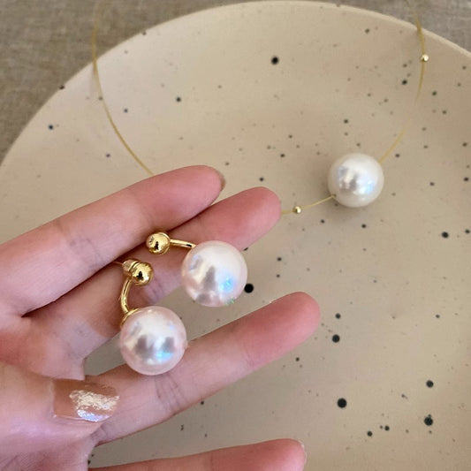 Single Big Pearl Female Light Luxury Necklaces