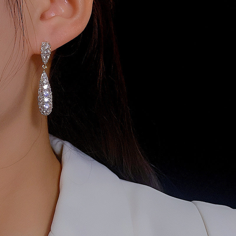 Women's Zircon Long Water Drop Zirconia Light Earrings