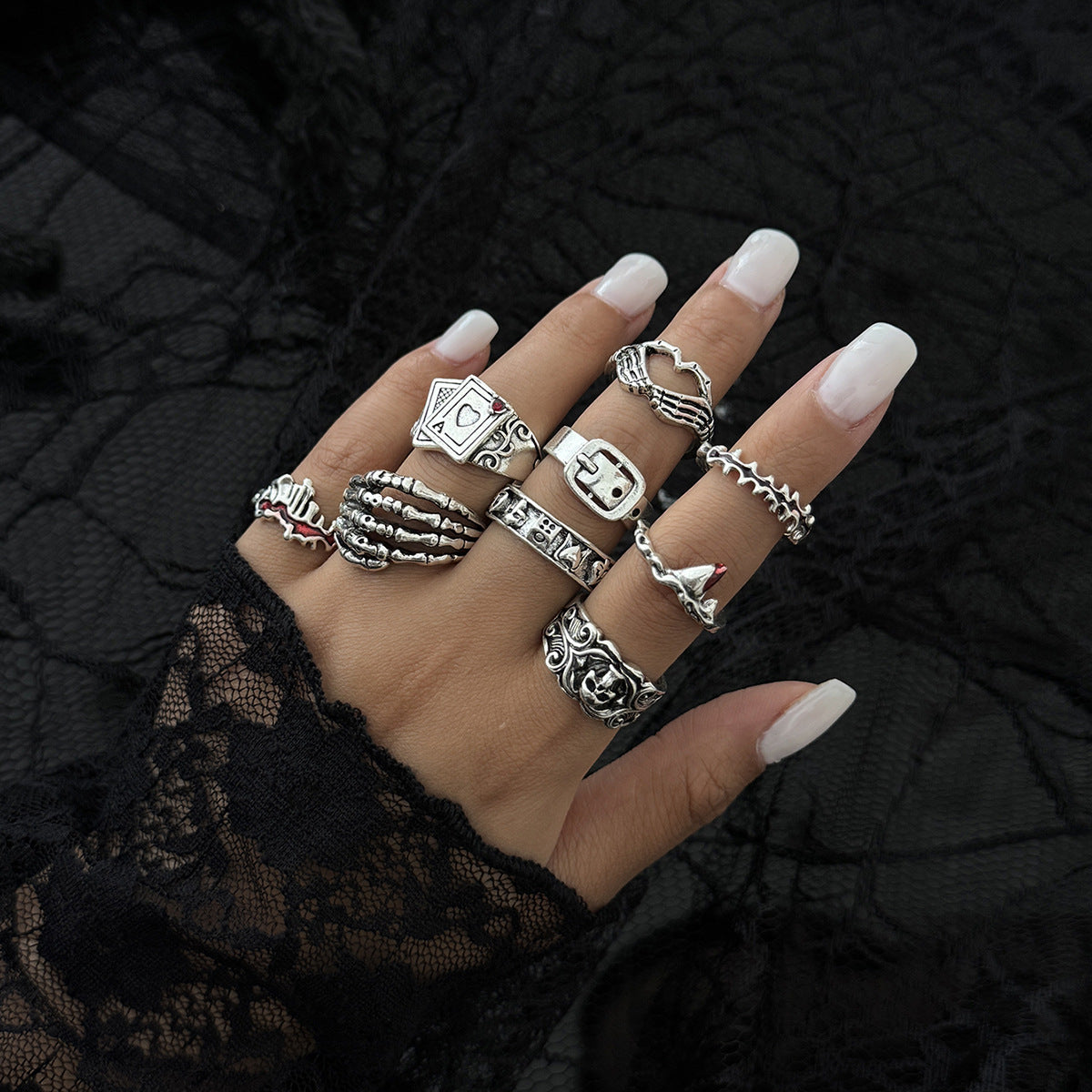 Sweet Cool Dark Ghost Snake Suit Niche Halloween Ring