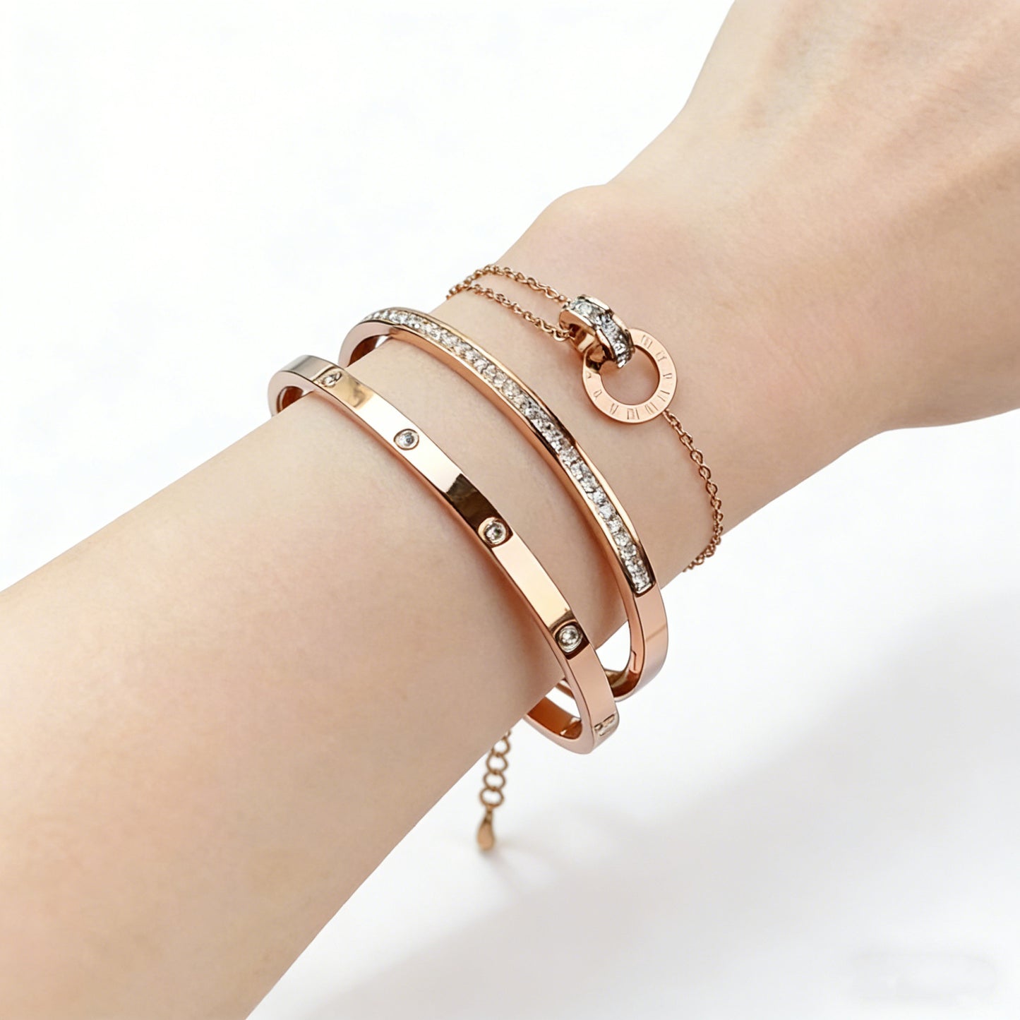 High-grade Gold Titanium Steel Female Couple Simple Light Bracelets