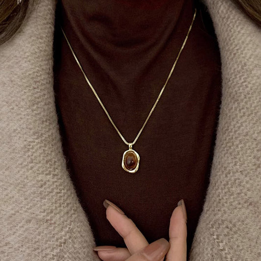 Eye Female Special Interest Light Luxury Necklaces
