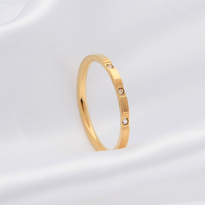 Female Simple Personality Retro Diamonds Style Rings