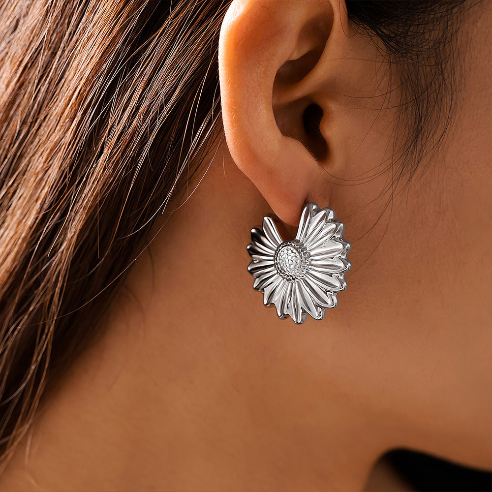 Titanium Steel Gold-plated Pleated Wave Chrysanthemum Earrings