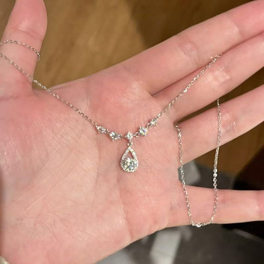 Women's Sterling Sier Mermaid Tears Drop Fashion Simple Light Necklaces